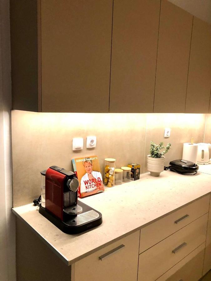 Bright Spacious Modern 3Rd Flr City Oasis-Sleeps 5 Apartment Athens Exterior photo